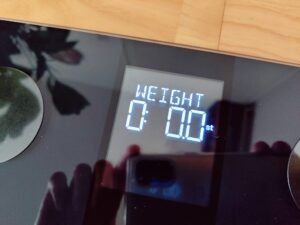 Etekcity EFS-C651-KDE Körperfettwaage Anzeige in st