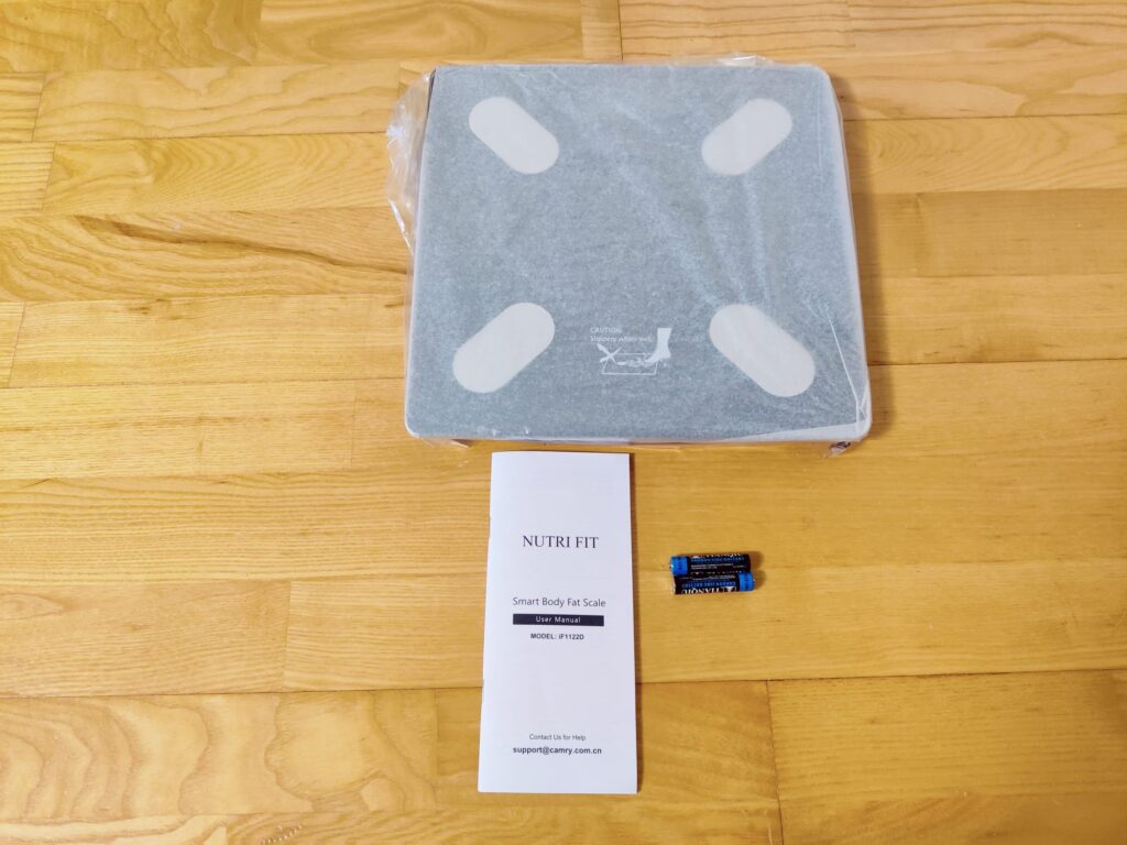 NUTRI FIT iF1122D Körperfettwaage verpackt mit Zubehör