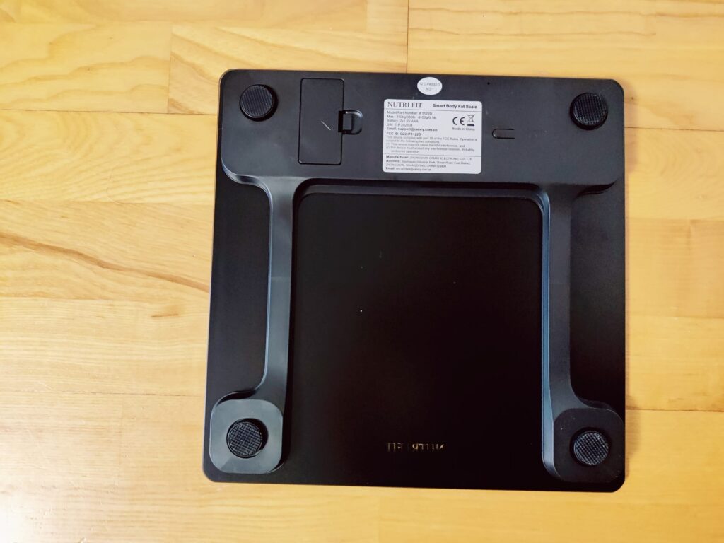 NUTRI FIT iF1122D Körperfettwaage Unterseite