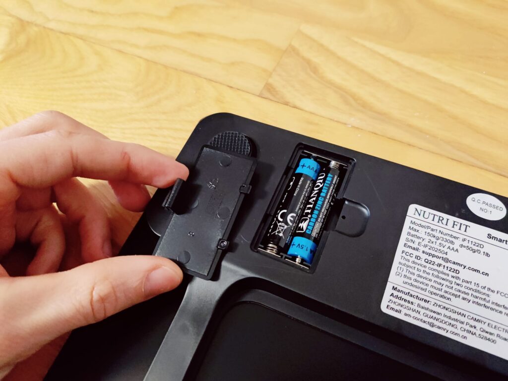 NUTRI FIT iF1122D Personenwaage AAA-Batterien eingelegt