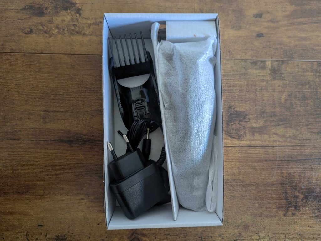 King C. Gillette Bartschneider entpackt (2)