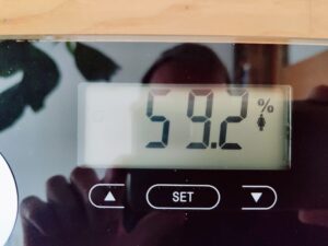 Grundig 18682 Körperfettwaage Waseranteil