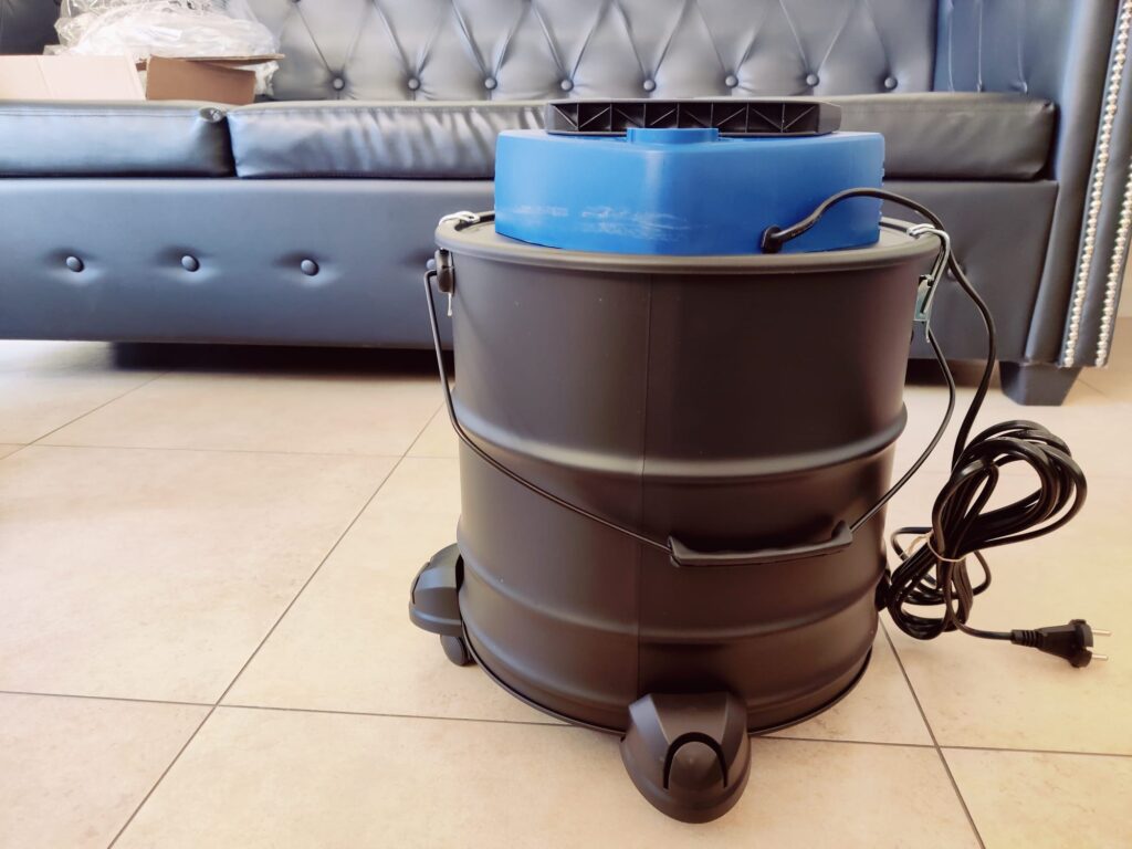 Scheppach AVC20 Aschesauger Rückansicht