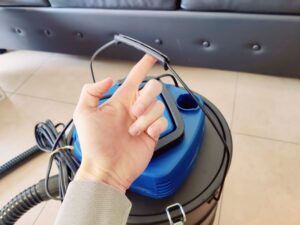 Scheppach AVC20 Aschesauger Behältergriff