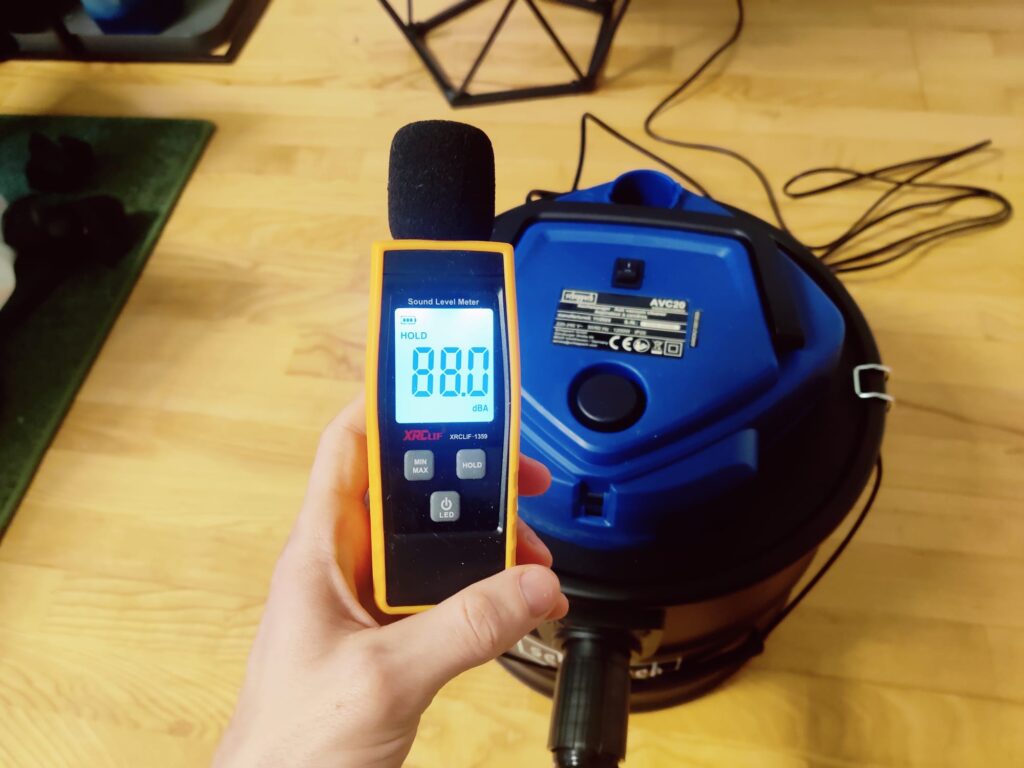 Scheppach AVC20 Aschesauger Lautstärke auf höchster Stufe