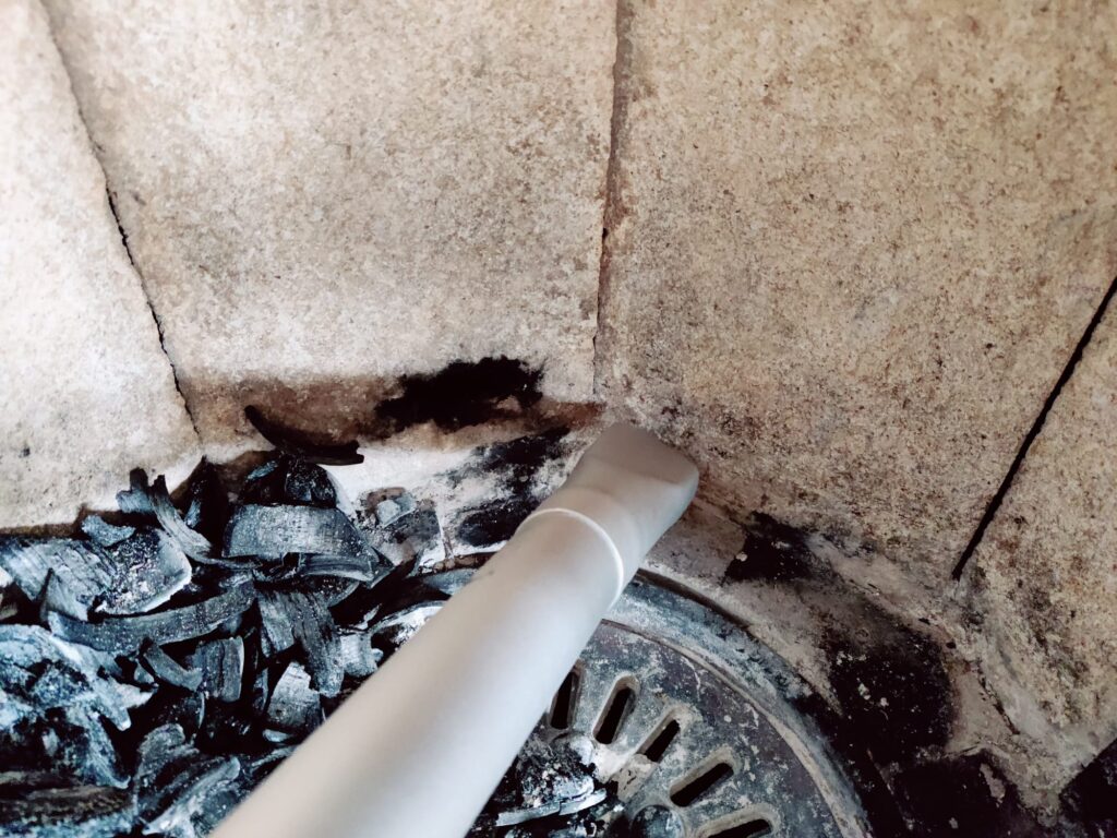 Scheppach AVC20 Aschesauger mit Fugendüse für Ränder