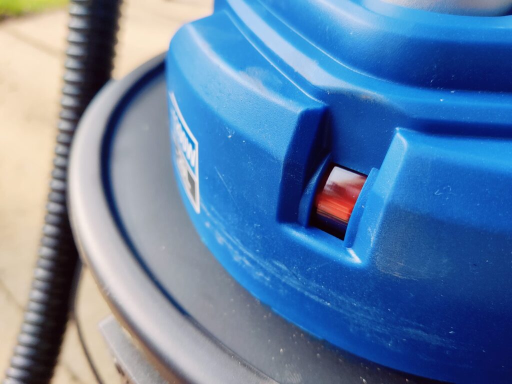 Scheppach AVC20 Aschesauger Anzeige für dreckigen Filter