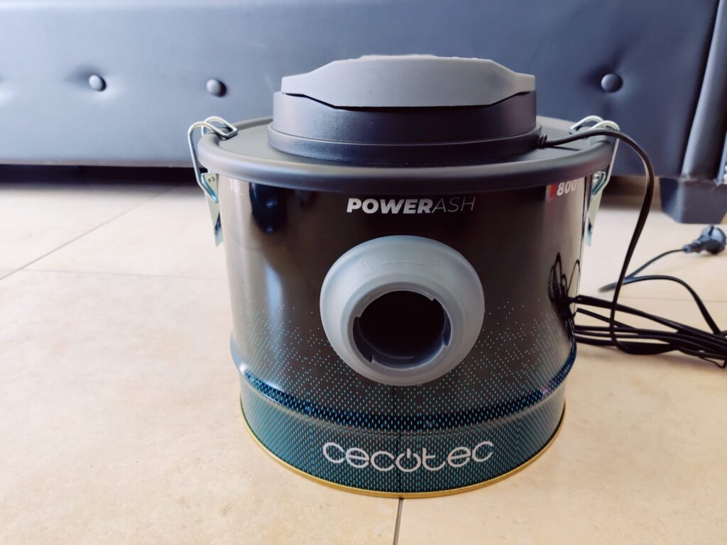 Cecotec Conga Ash 2000 Home Aschesauger von vorne