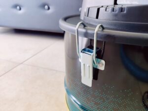 Cecotec Conga Ash 2000 Home Aschesauger Behälterklemme zu