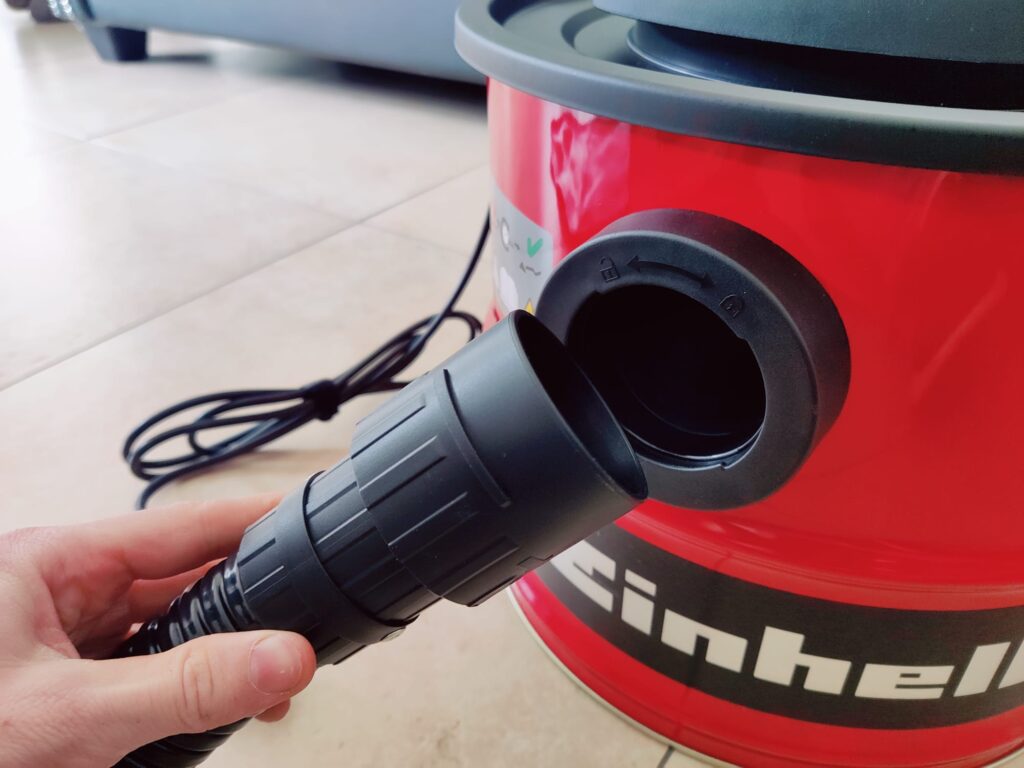 Einhell TC-AV 1830 D Aschesauger Schlauchanschluss