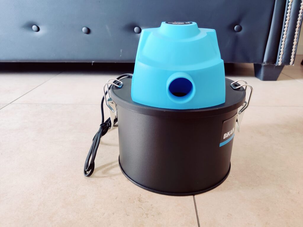 Bikain DI600P Aschesauger von vorne