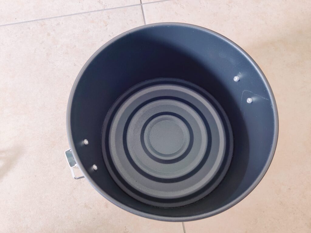 Bikain DI600P Aschesauger Behälter