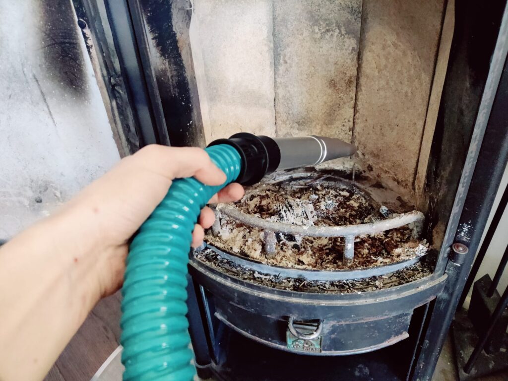 Cecotec Conga Ash 2000 Home Aschesauger Handhabung