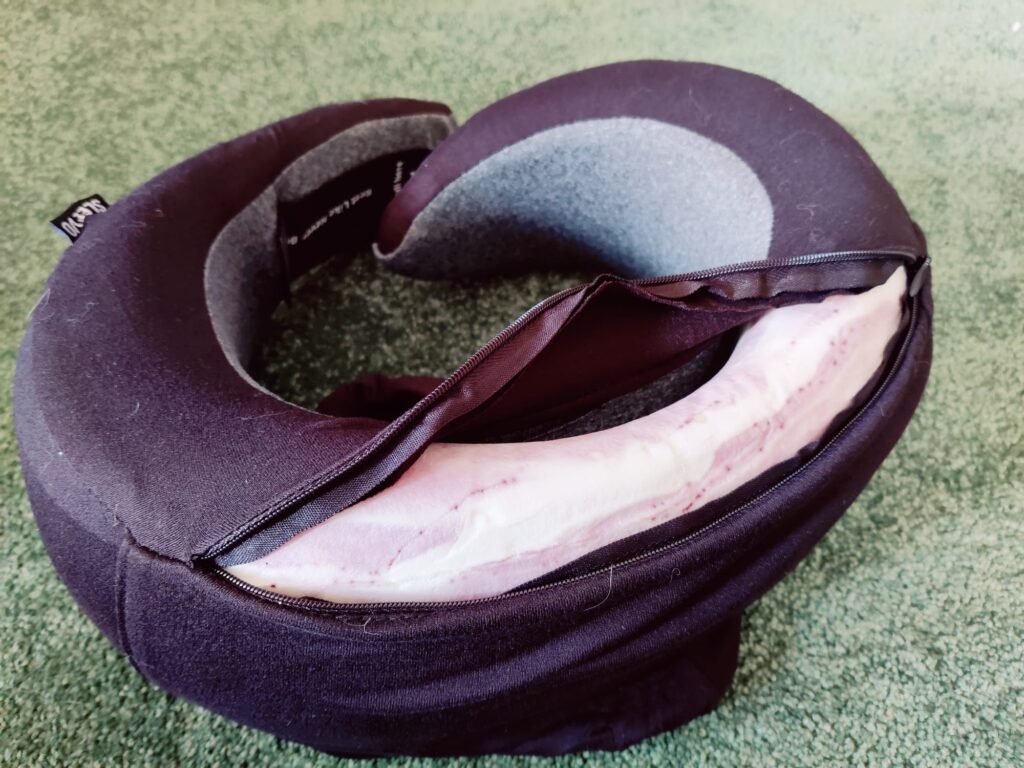 Sleevo Original Nackenkissen Reißverschluss offen