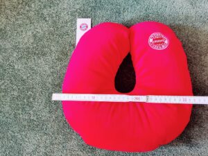 FC Bayern München 2-in-1 Nackenkissen Länge