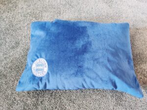 FC Bayern München 2-in-1 Nackenkissen als Kopfkissen