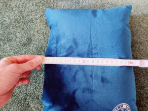 FC Bayern München 2-in-1 Nackenkissen als Kopfkissen Breite