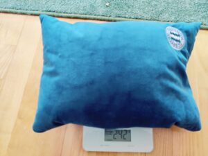 FC Bayern München 2-in-1 Nackenkissen Gewicht im Test