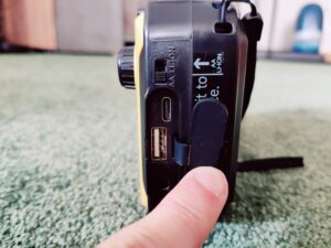 Prunus J-369 Kurbelradio Anschlüsse