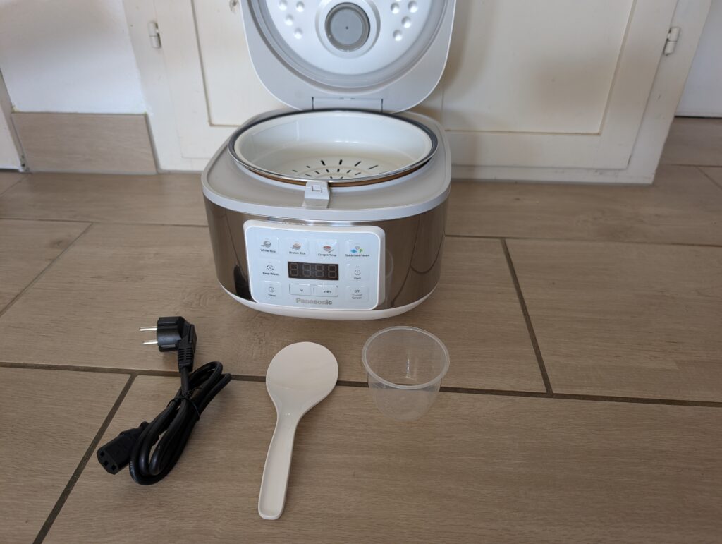 Panasonic SR-DA152WXE Reiskocher Lieferumfang