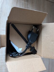 Wancle-Kaffemühle Verpackung geöffnet