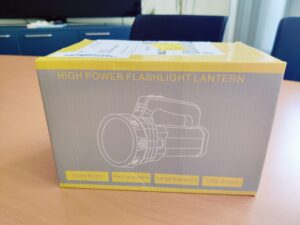 MAYTHANK F04 Taschenlampe Verpackung