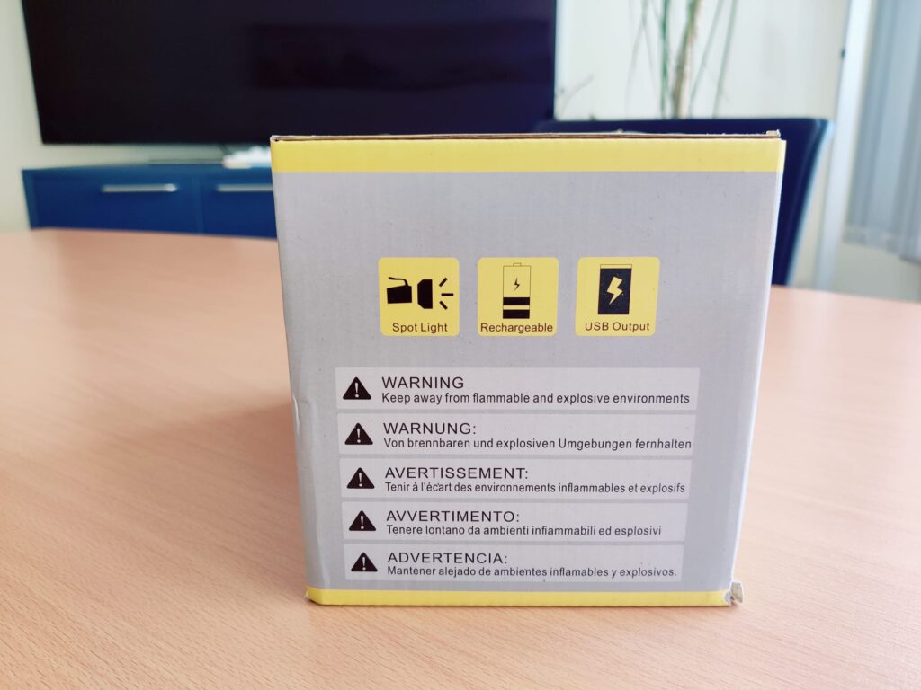 MAYTHANK F04 Taschenlampe Verpackung seitlich