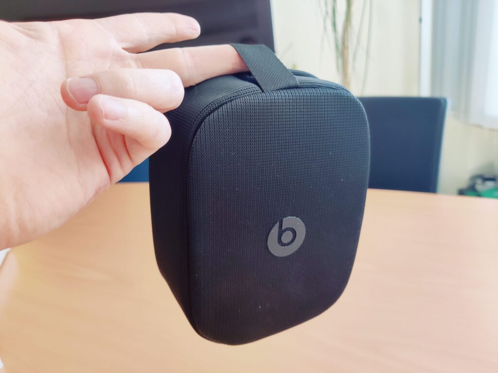 Beats Solo 4 Bluetooth-Kopfhörer Aufbewahrungstasche Schlaufe