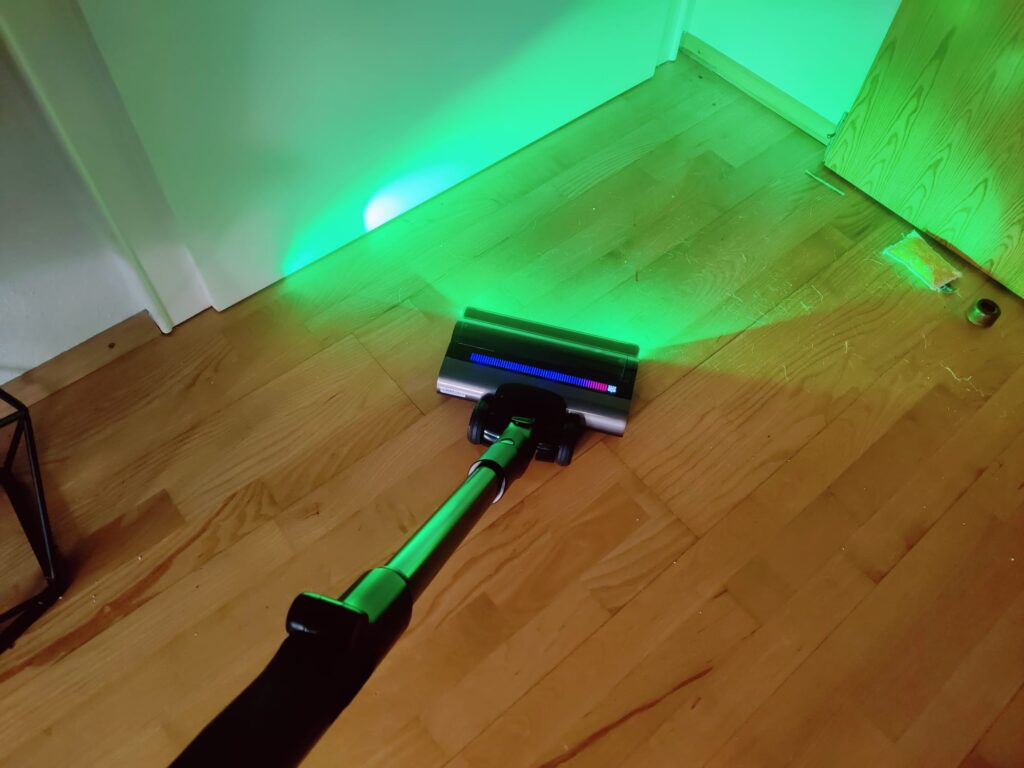 Tineco Pure ONE A90S Akku-Staubsauger Test auf Hartboden